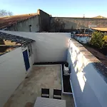 Сasa de vacaciones Le Gaffier, maison au pied de la Cité, climatisation, 2 chambres et belle cour sans vis à vis