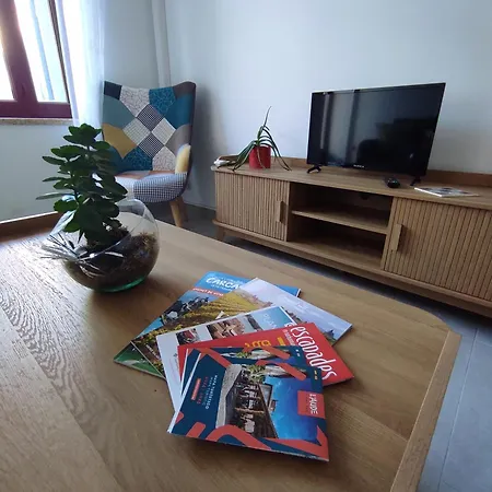 Le Gaffier, Maison Au Pied De La Cite, Climatisation, 2 Et Belle Cour Sans Vis A Vis Holiday home