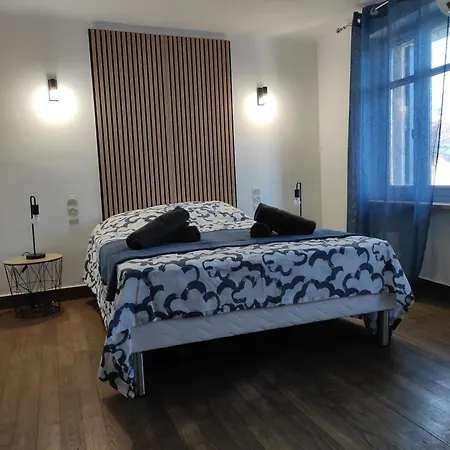 Le Gaffier, Maison Au Pied De La Cite, Climatisation, 2 Et Belle Cour Sans Vis A Vis * Carcassonne