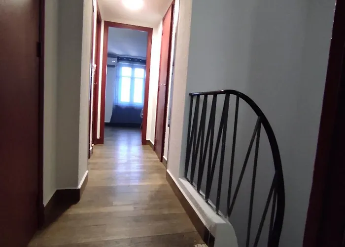 Le Petit Gaffier, Maison Au Pied De La Cite, Avec 2 Et Belle Cour Sans Vis A Vis Дом отдыха