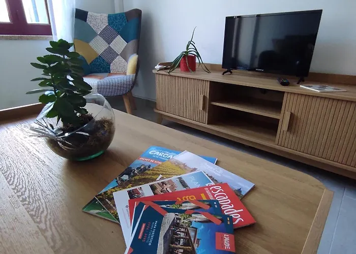 Le Petit Gaffier, Maison Au Pied De La Cité, Avec 2 Et Belle Cour Sans Vis à Vis Сasa de vacaciones