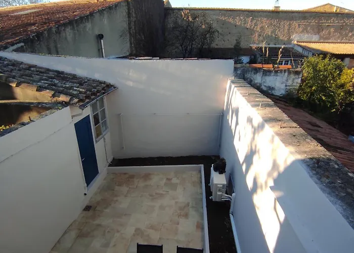 Дом отдыха Le Petit Gaffier, Maison Au Pied De La Cite, Avec 2 Et Belle Cour Sans Vis A Vis